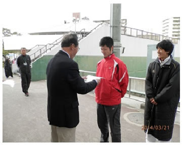 ���V���O���X�I�茠�D��