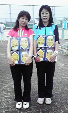 ���D��    �����E�{�{ �y�A